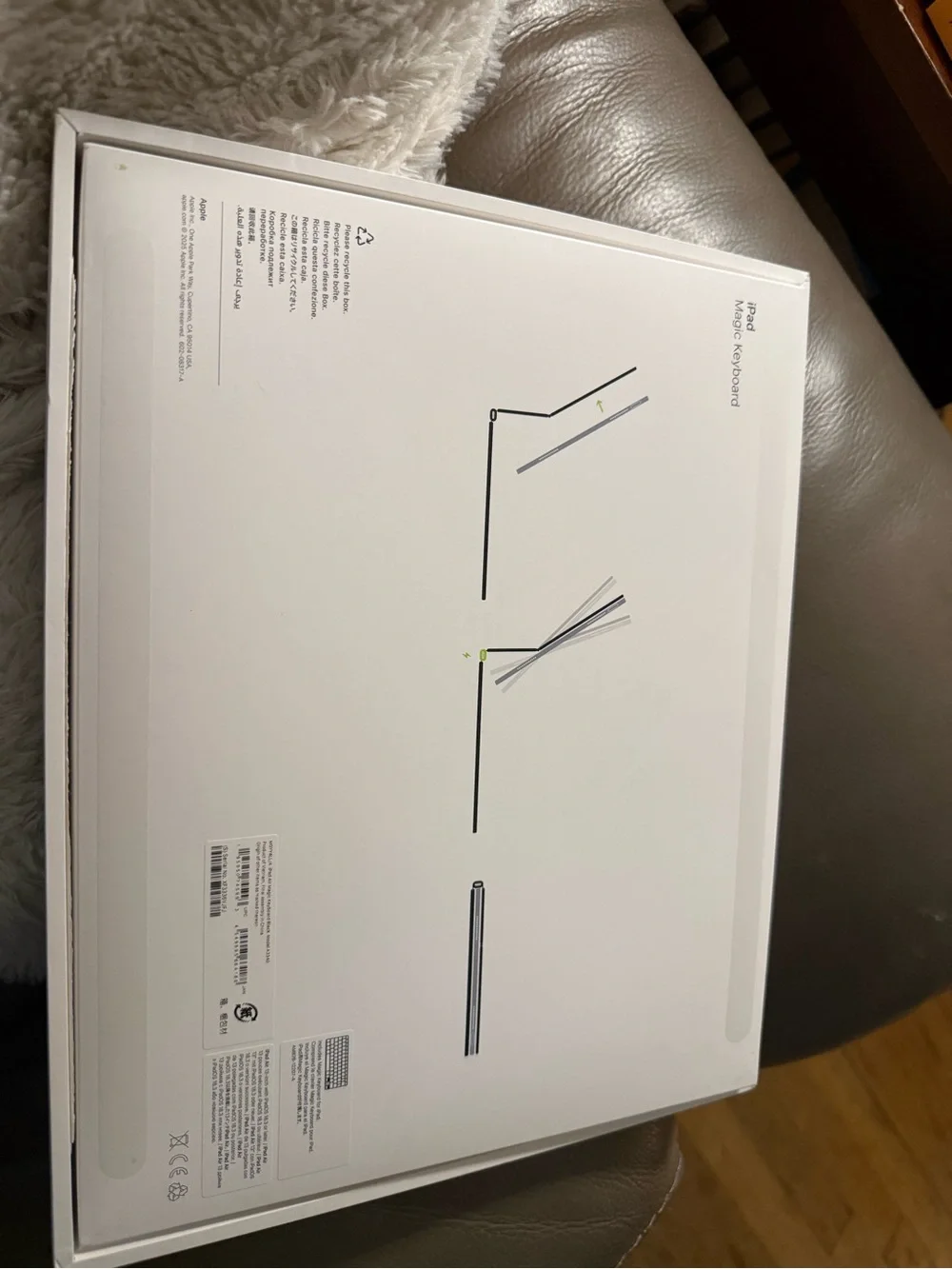 Apple Magic Keyboard in Black